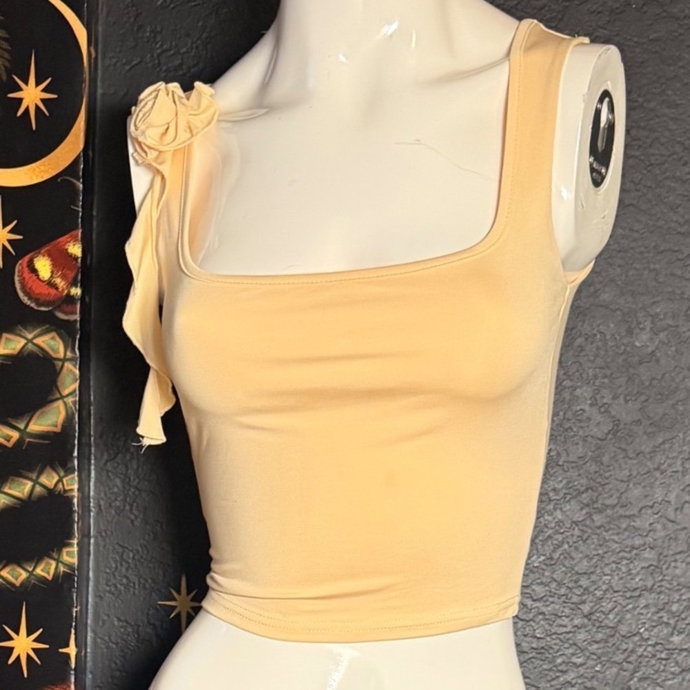 CSDAJIO Women Yellow Rosette Ruffle Shoulder Square Neck Crop Tank Top XS NEW